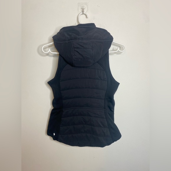 LULULEMON Vest - Picture 4 of 8